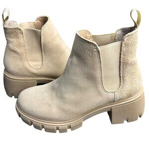Steve Madden‎ Howler Chelsea Boots Chunky Heel Beige Suede Women's Size 5.5